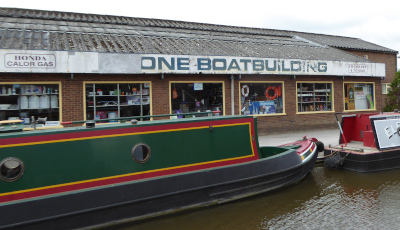 8StoneBoat