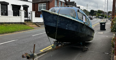 DumpedBoat
