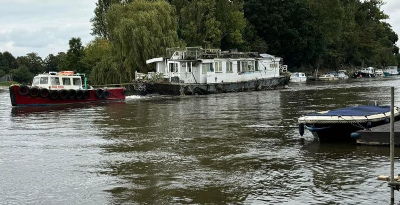 ThamesBoatMoved