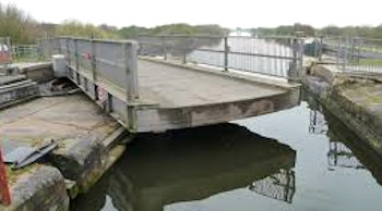 LowLaneSwingBridge