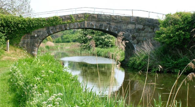 StoneChimneysBridge