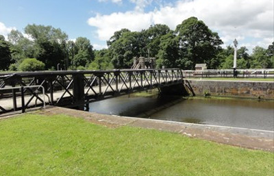 ValeRoyalSwingBridge