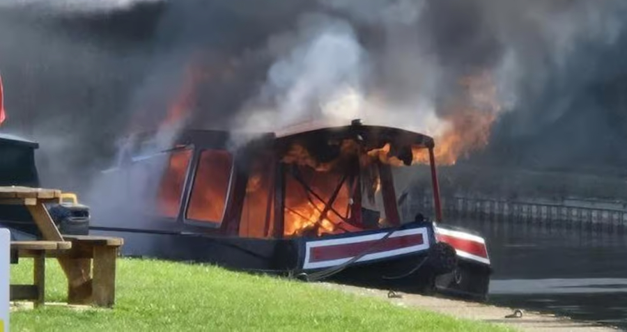 BatteryFireGaytonMarina