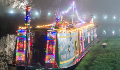 FoxtonIlluminationsBoat