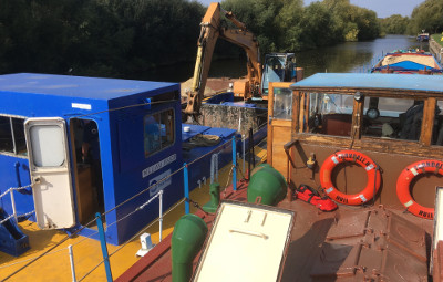 CRT unloading Farndale H 