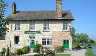 Barge Inn Honeystreet