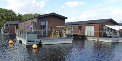 Floating homes