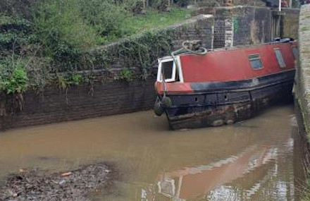 BoatStuck